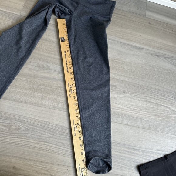 LULULEMON Leggings Capris Women’s Size 2 Lot Of 2 Pair - Black Coral & Gray - Picture 10 of 11